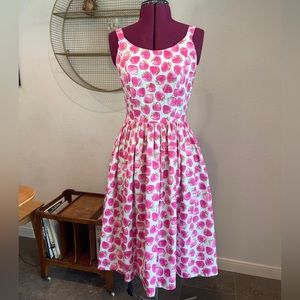Strawberry retro style dress